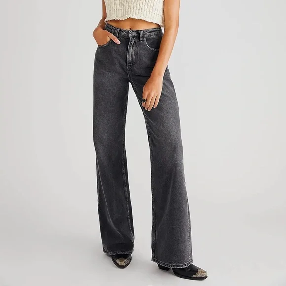 Free People We The Free Tinsley Baggy Jeans Black High Rise Straight Size 27 NWT - Picture 1 of 2